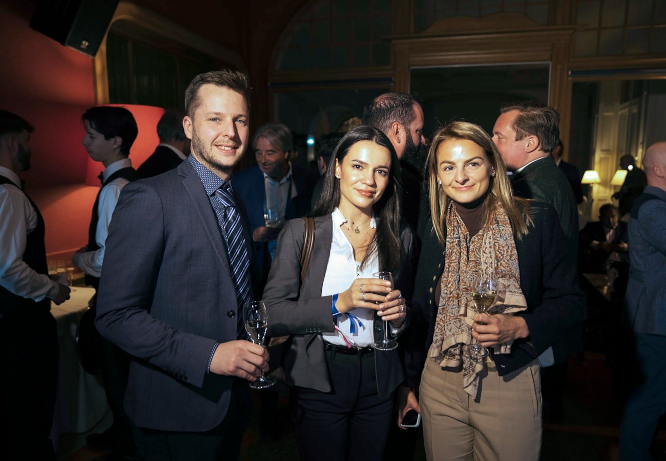 Guests of the Forum